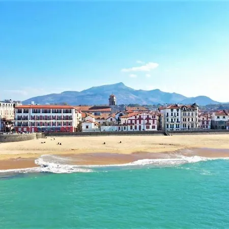 Studio Central A Jean De Luz Avec Wi-fi Gratuit, Cuisine Equipee Et Ascenseur - Fr-1-4-683