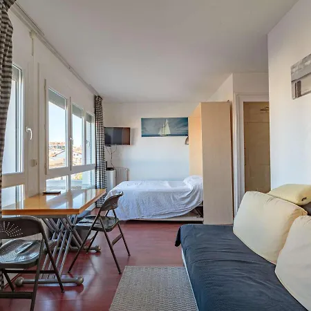Studio Central A Jean De Luz Avec Wi-fi Gratuit, Cuisine Equipee Et Ascenseur - Fr-1-4-683 * Saint-Jean-de-Luz